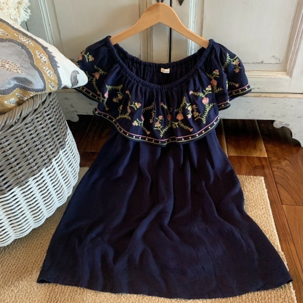 Off the Shoulder Navy Tunic Blouse w/ Embroidery